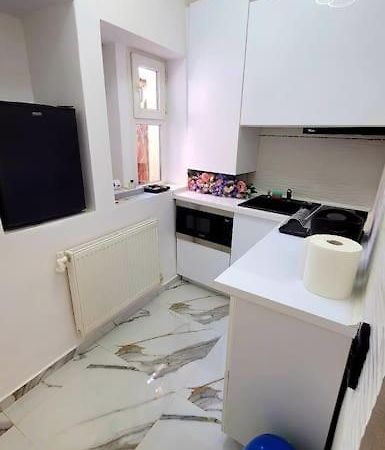 Modern Studio At Unirii 부쿠레슈티 외부 사진