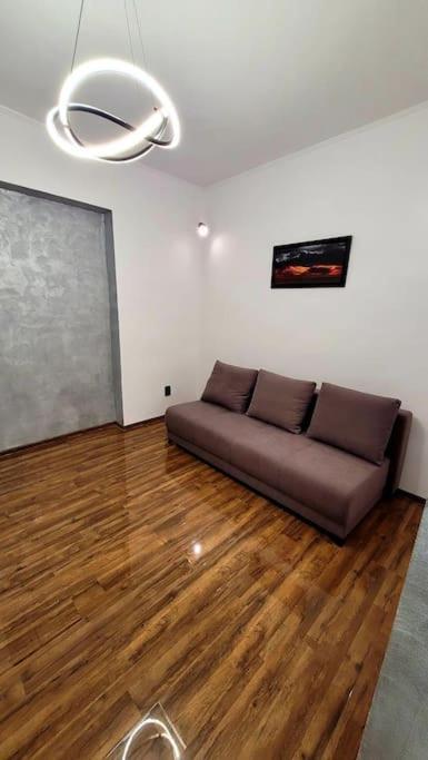 Modern Studio At Unirii 부쿠레슈티 외부 사진