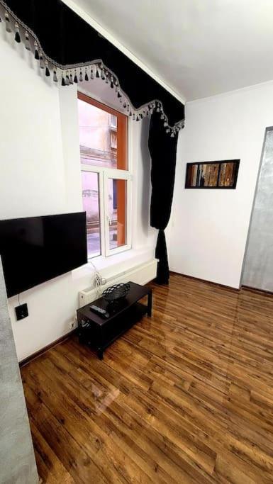 Modern Studio At Unirii 부쿠레슈티 외부 사진